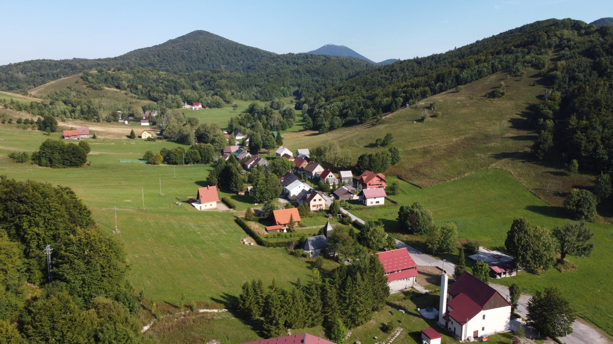 DCIM100MEDIADJI_0215.JPG