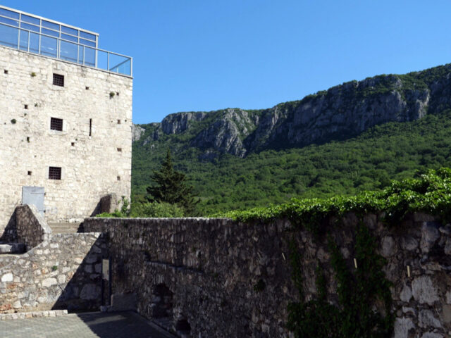 Kula Turan podsjetnik je na slavno vrijeme Vinodola – rušenje Kaštela (4. dio)